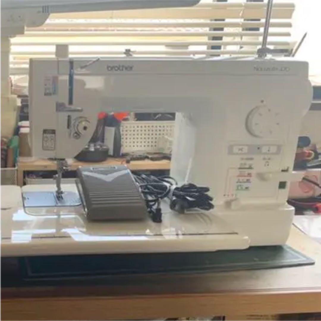 ブラザー職業用ミシンNouvelle 470