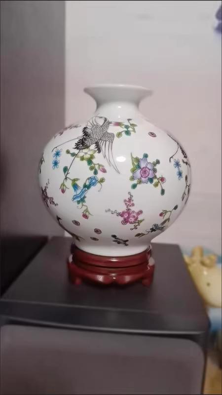 手描き花柄陶磁器花瓶