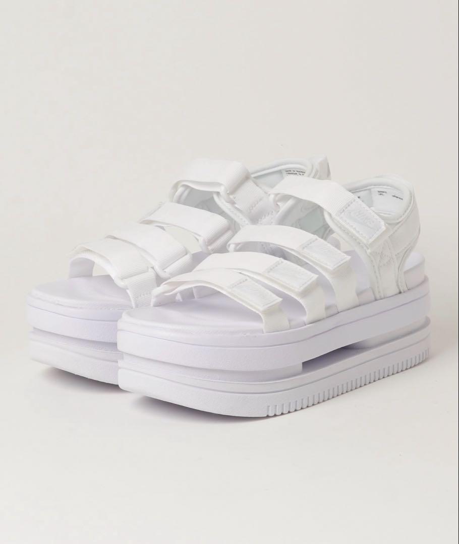 美品/NIKE アイコンクラシックサンダル