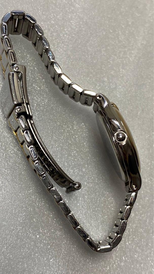 稼働 BURBERRY 腕時計 アンティーク レザー 新品電池 ロゴ 1085 稼働 BURBERRY 腕時計 アンティーク レザー 新品電池 ロゴ 1085 時計