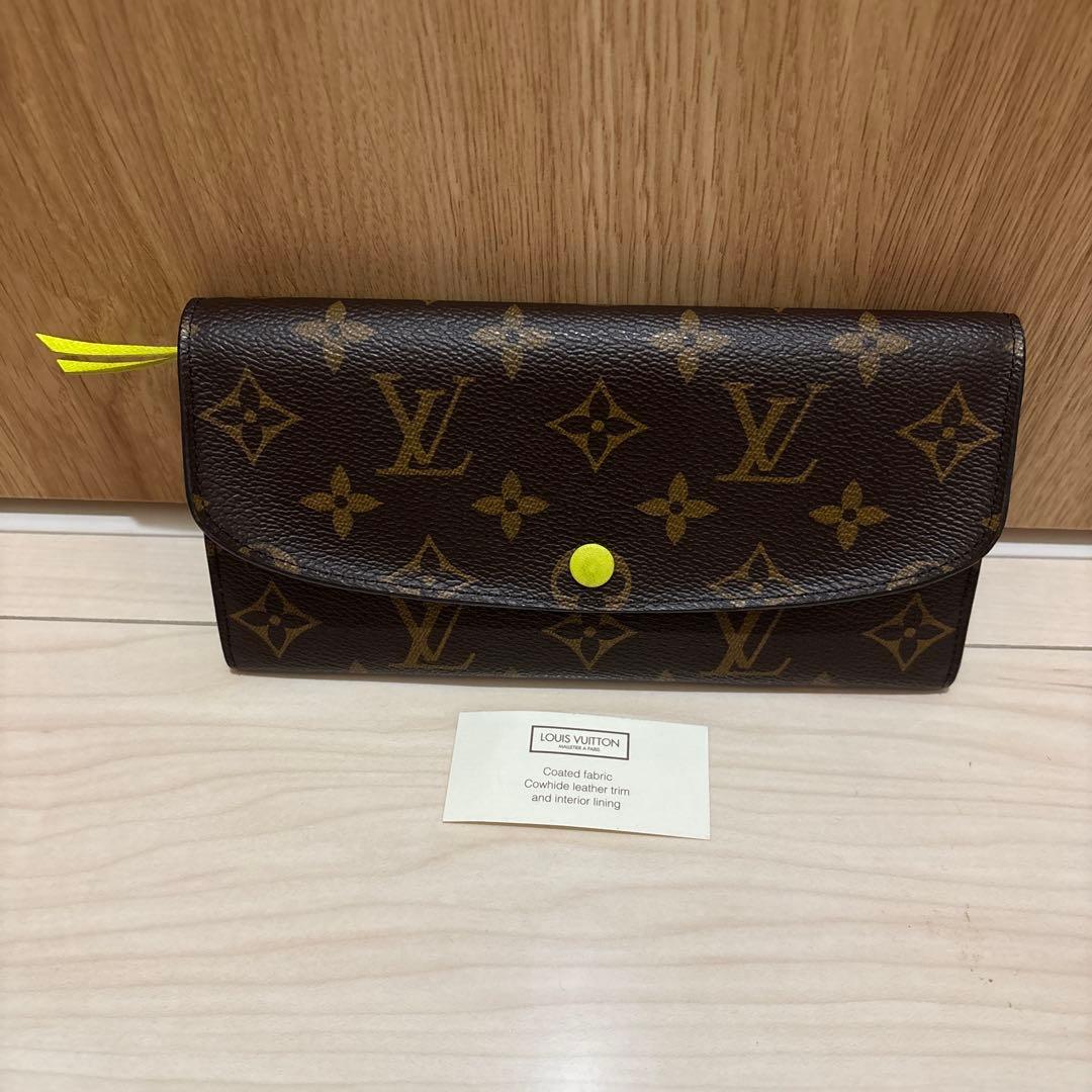 ルイヴィトン　ポルトフォイユ・エミリー　レアカラー　正規店購入　長財布