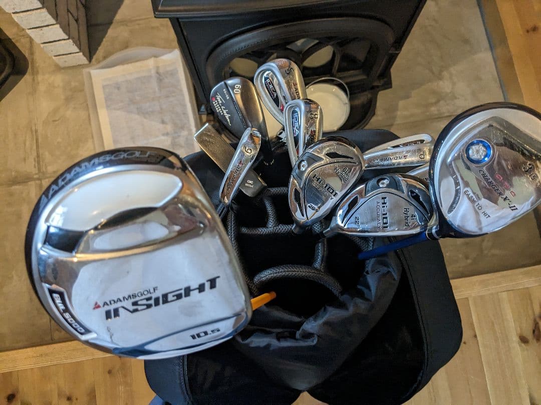 ゴルフクラブフルセットキャディバッグ付き