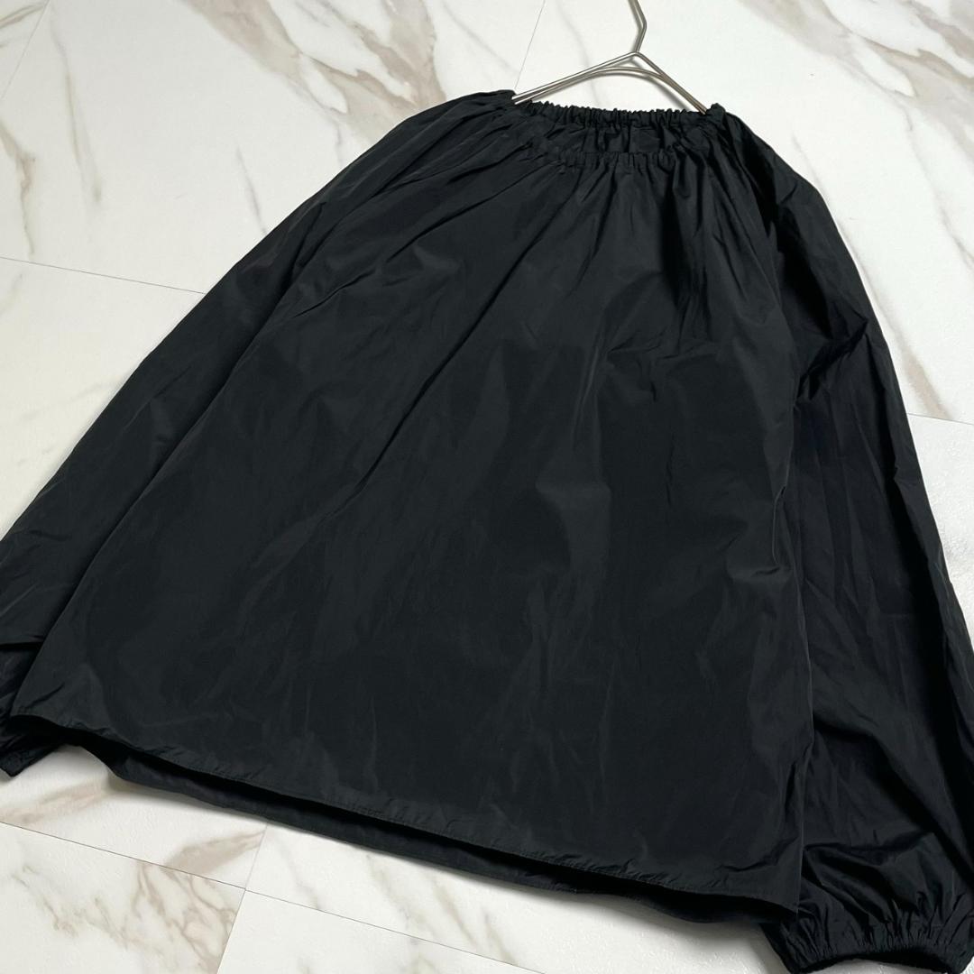 美品✨エブリデイアイライク ボリュームスリーブブラウス 23年モデル 紺 9,000円