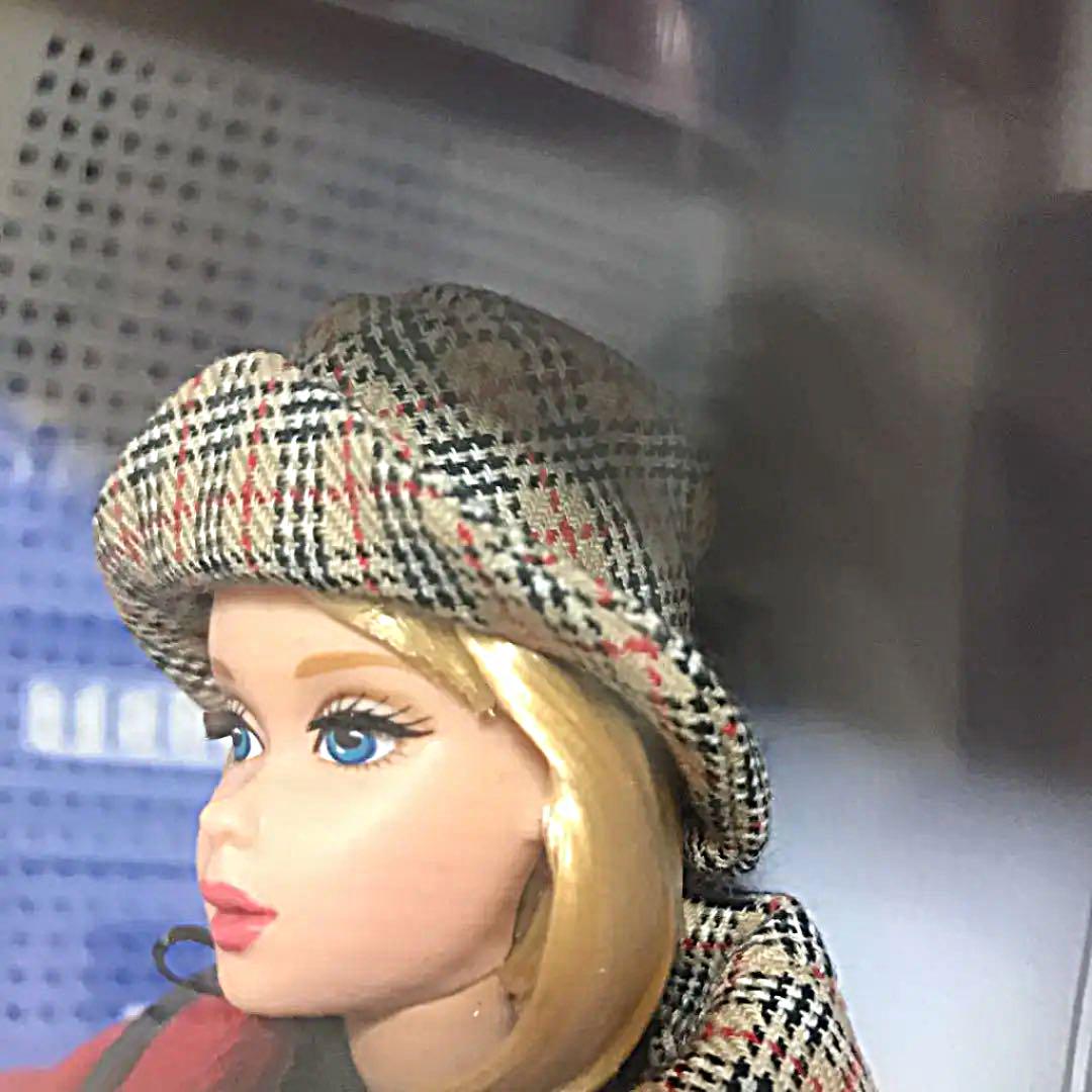 BURBERRY LONDON BLUE LABEL Barbie