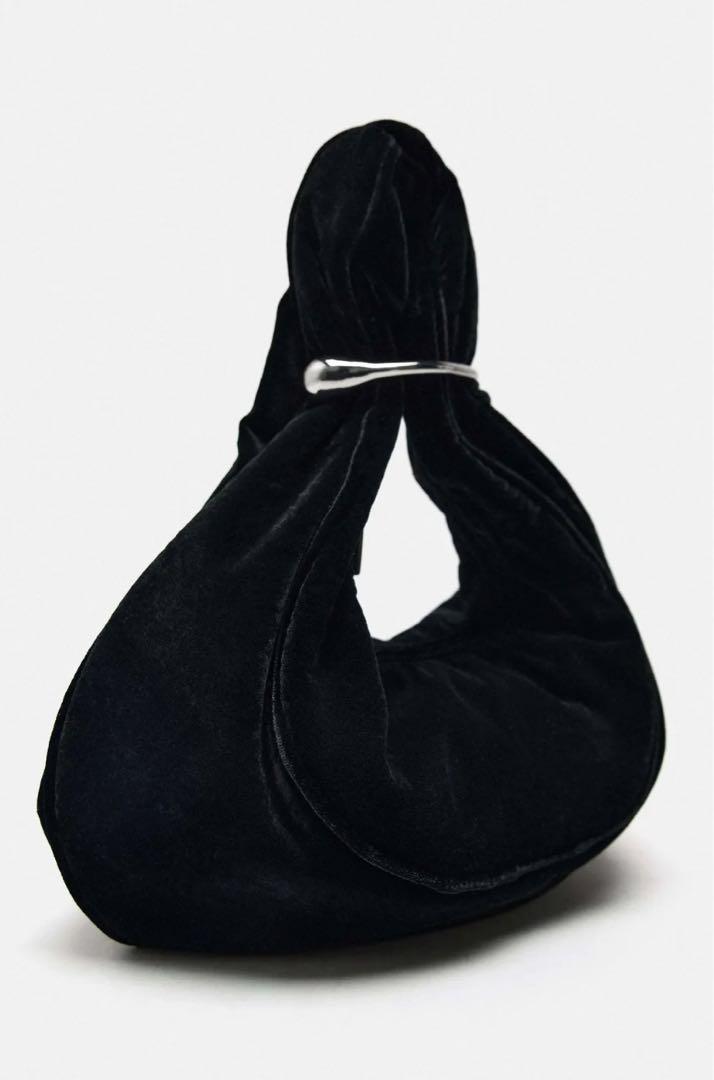 ZARA ベルベット バケットバッグ ブラック - メルカリ