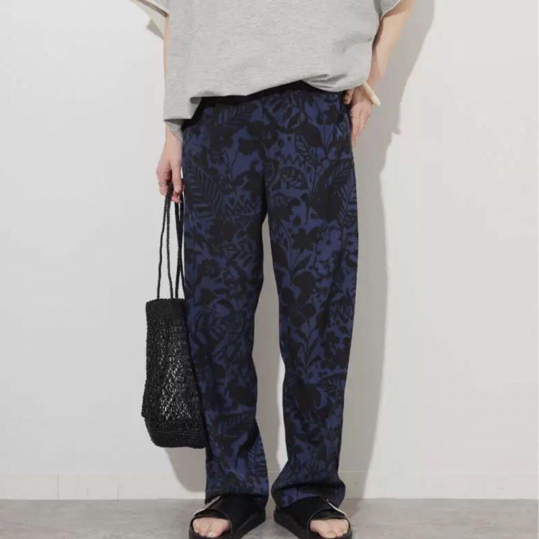 JOURNAL STANDARD relumeボタニカルプリントパンツ　ネイビーパンツ