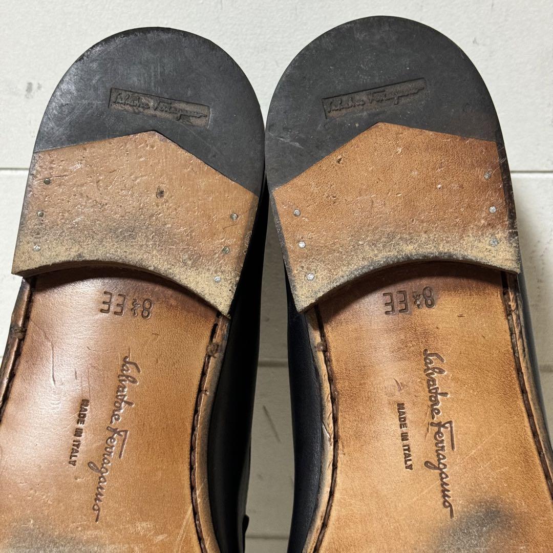 美品✨FERRAGAMO フェラガモ　ローファー　VARA ヴァラ　レザー　黒