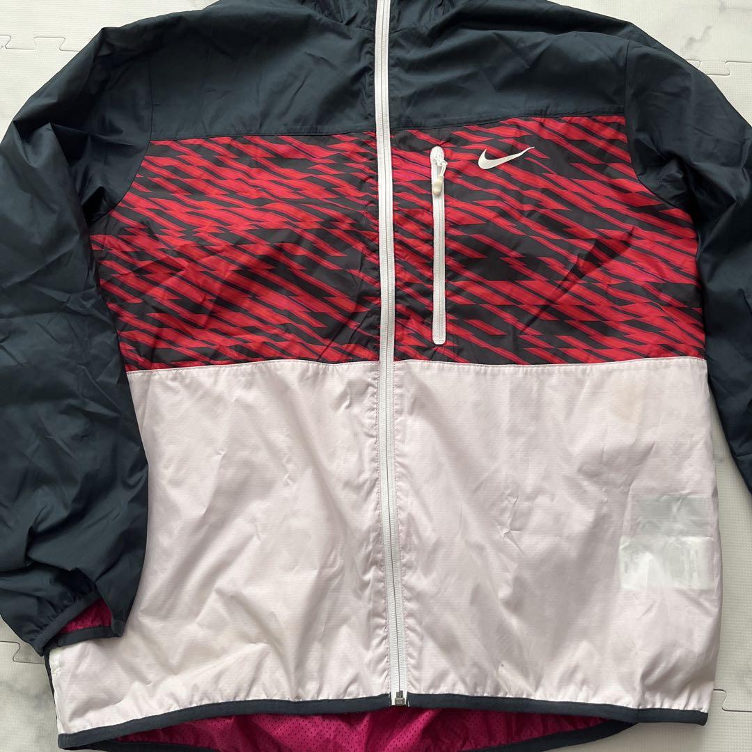 Nike リバーシブルナイロンジャケット公式 ストア