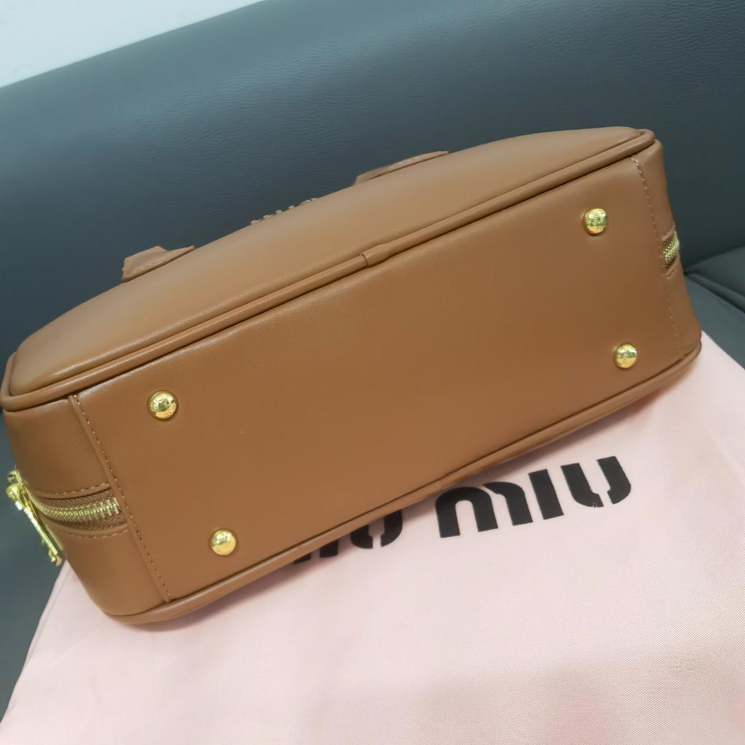 MIU MIU ボストンバッグ ブラウン