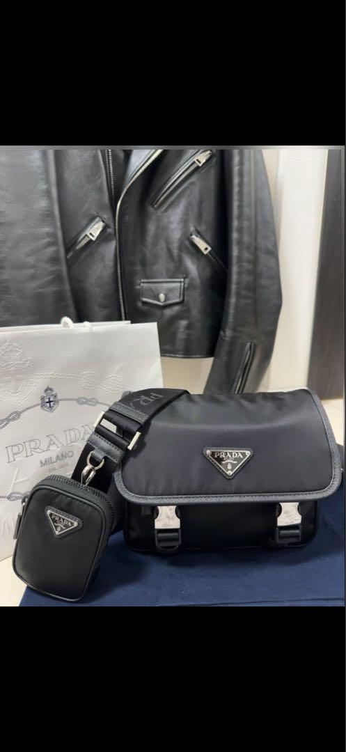 レア【PRADA】ブラック VELA メッセンジャー クロスボディバッグ 楽天市場】【バッグ】PRADA プラダ VELA ショルダーバッグ