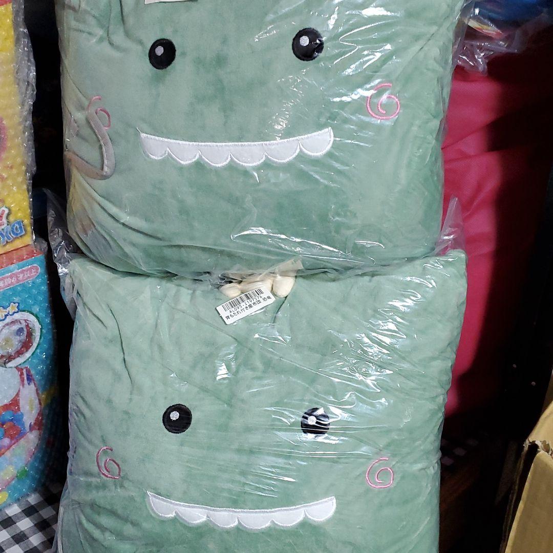 背もたれ付き恐竜座布団