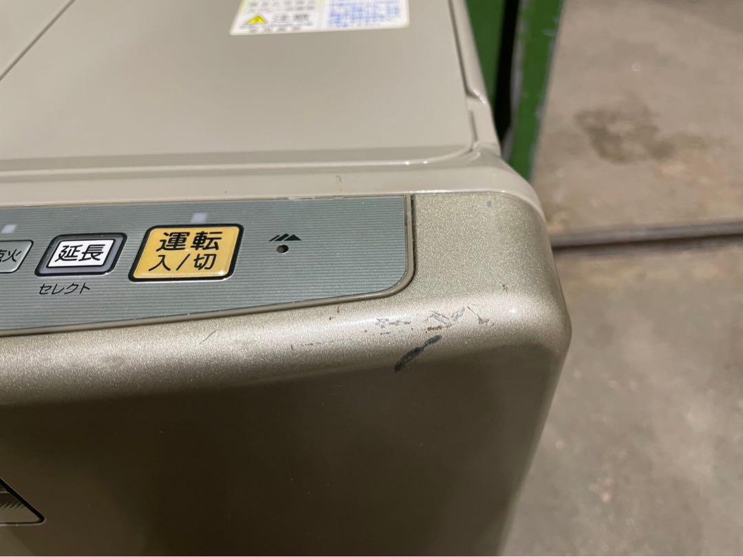 b4 石油ファンヒーター