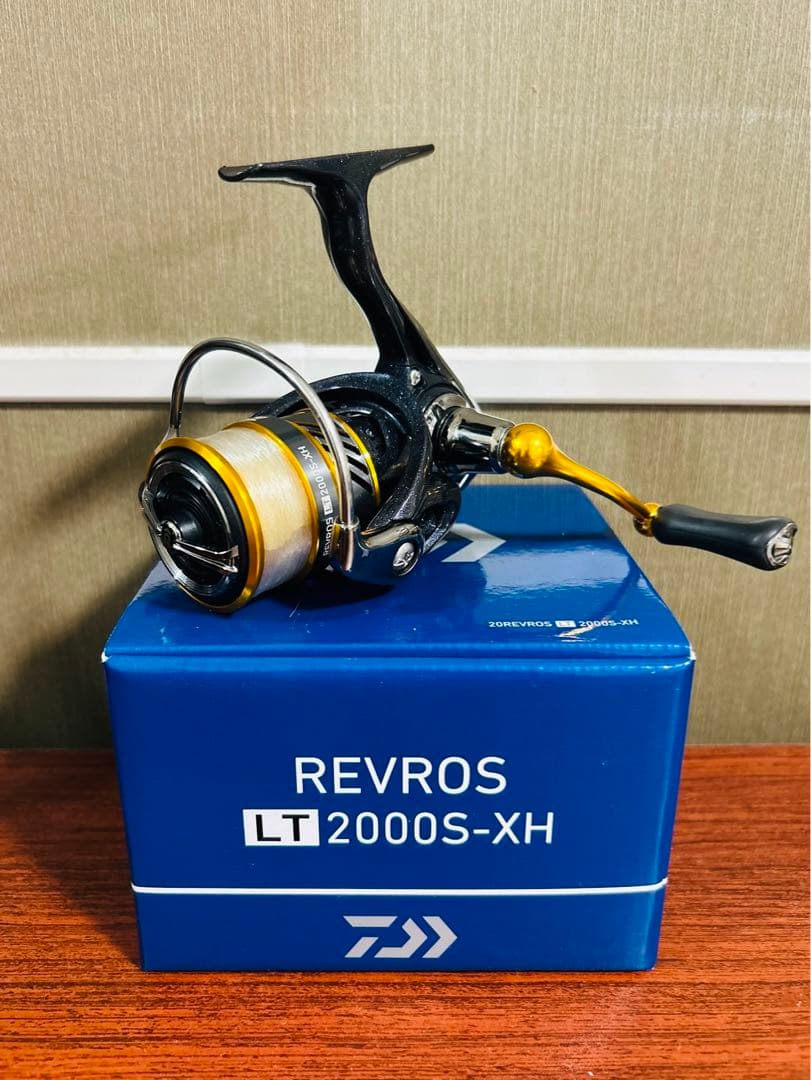 ダイワ(DAIWA) スピニングリール 20 レブロス LT2500D (2020モデル)