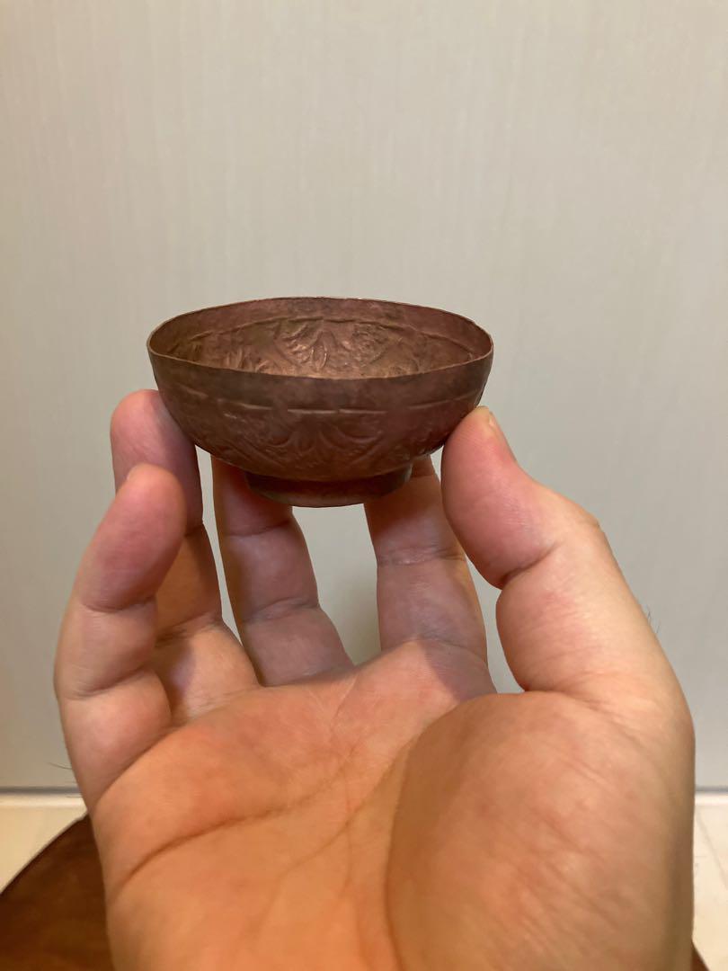 古い時代の銅製打ち出しぐい呑み◇古道具◇アンティーク◇古美術◇銅製盃◇時代物
