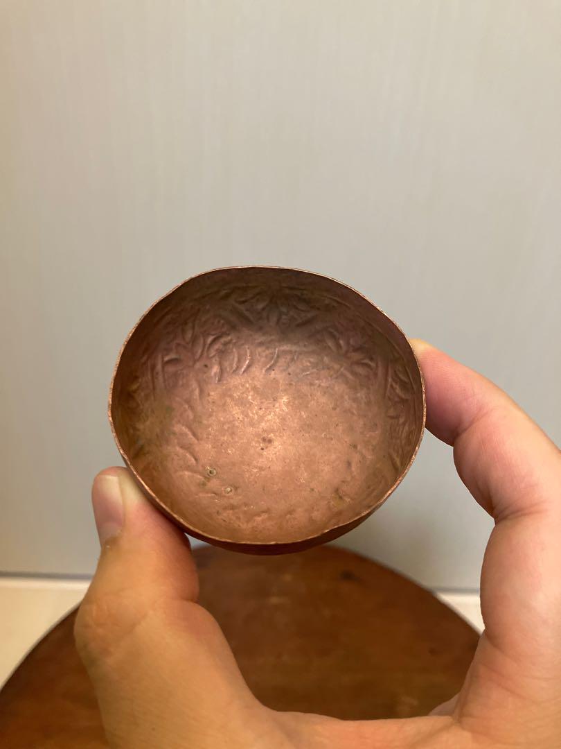古い時代の銅製打ち出しぐい呑み◇古道具◇アンティーク◇古美術◇銅製盃◇時代物