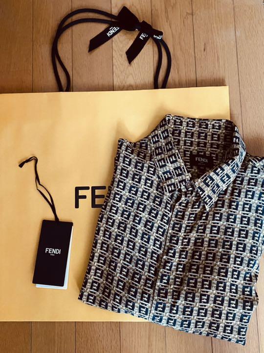 【美品✨完売✨レア】FENDI モノグラム FFプリント シャツ 2021SS