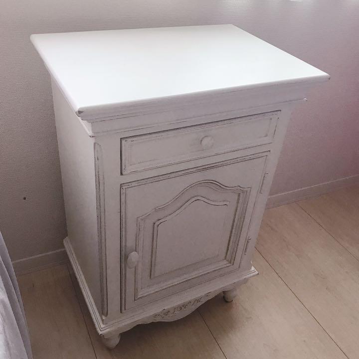 kino キノ 家具 ベッドサイドチェスト アンティーク塗装 輸入