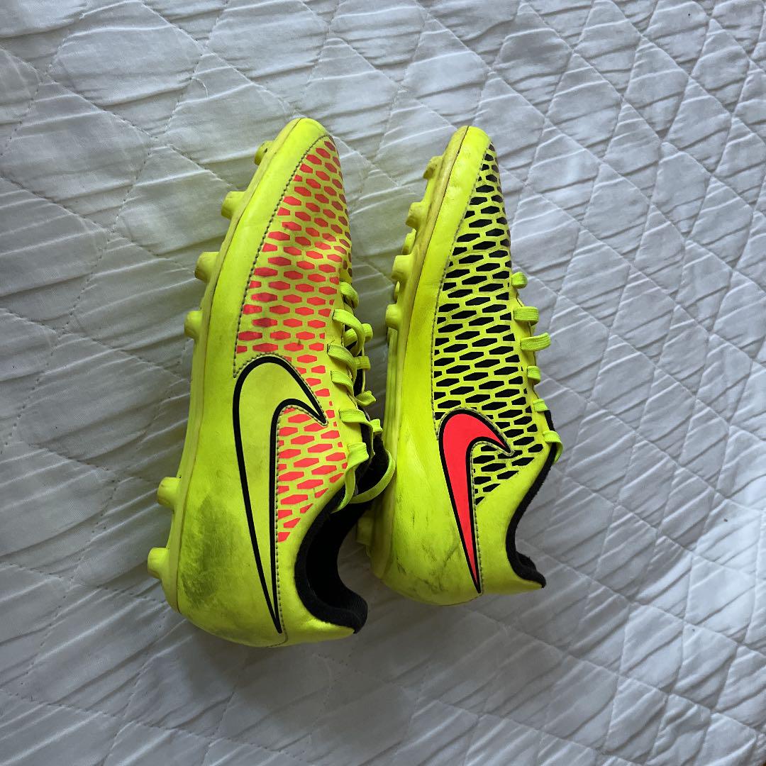 NIKE ナイキ マジスタオーパス