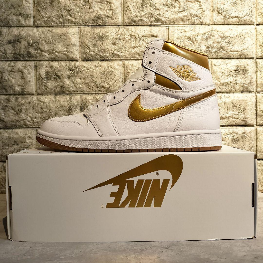 【冬バーゲン★】 OG HI RETRO □未使用特価□JORDAN1 ホワイト/ゴールド メルカリ - 靴