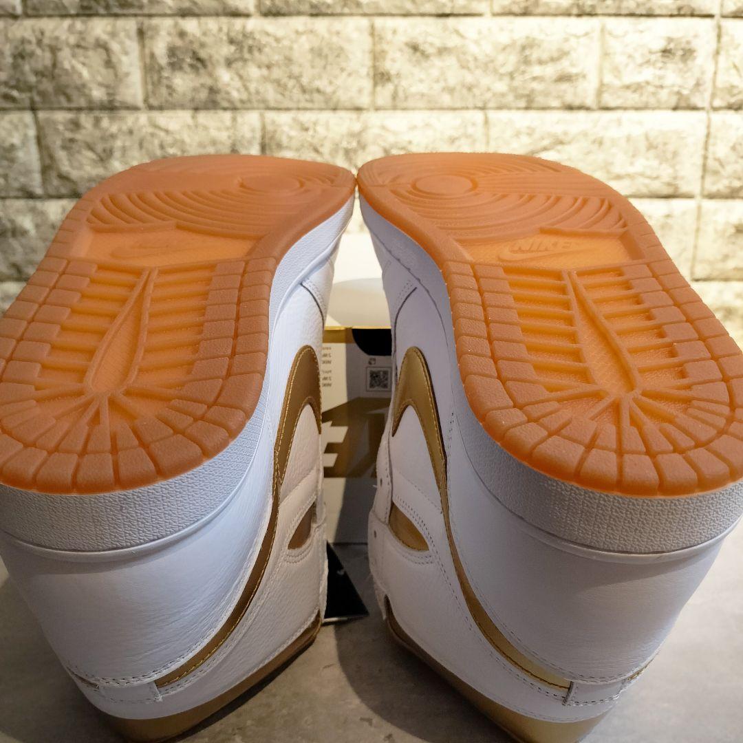 □未使用特価□JORDAN1 RETRO HI OG ホワイト/ゴールド - メルカリ