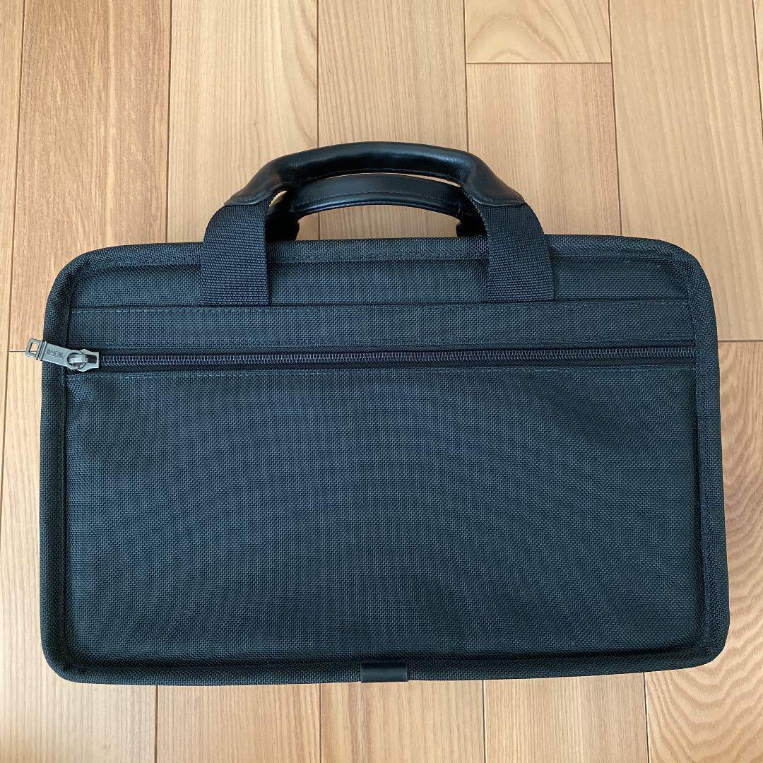 TUMI パソコンバック