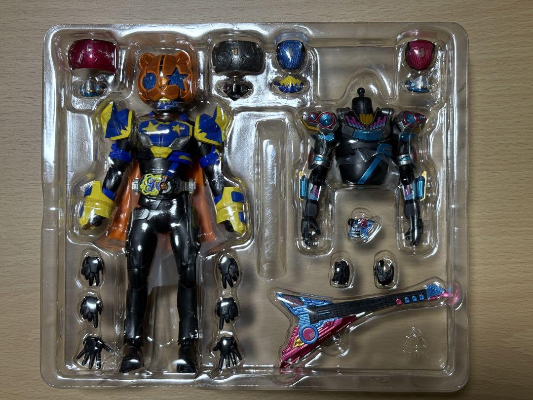 s.h.フィギュアーツ　仮面ライダーパンクジャック