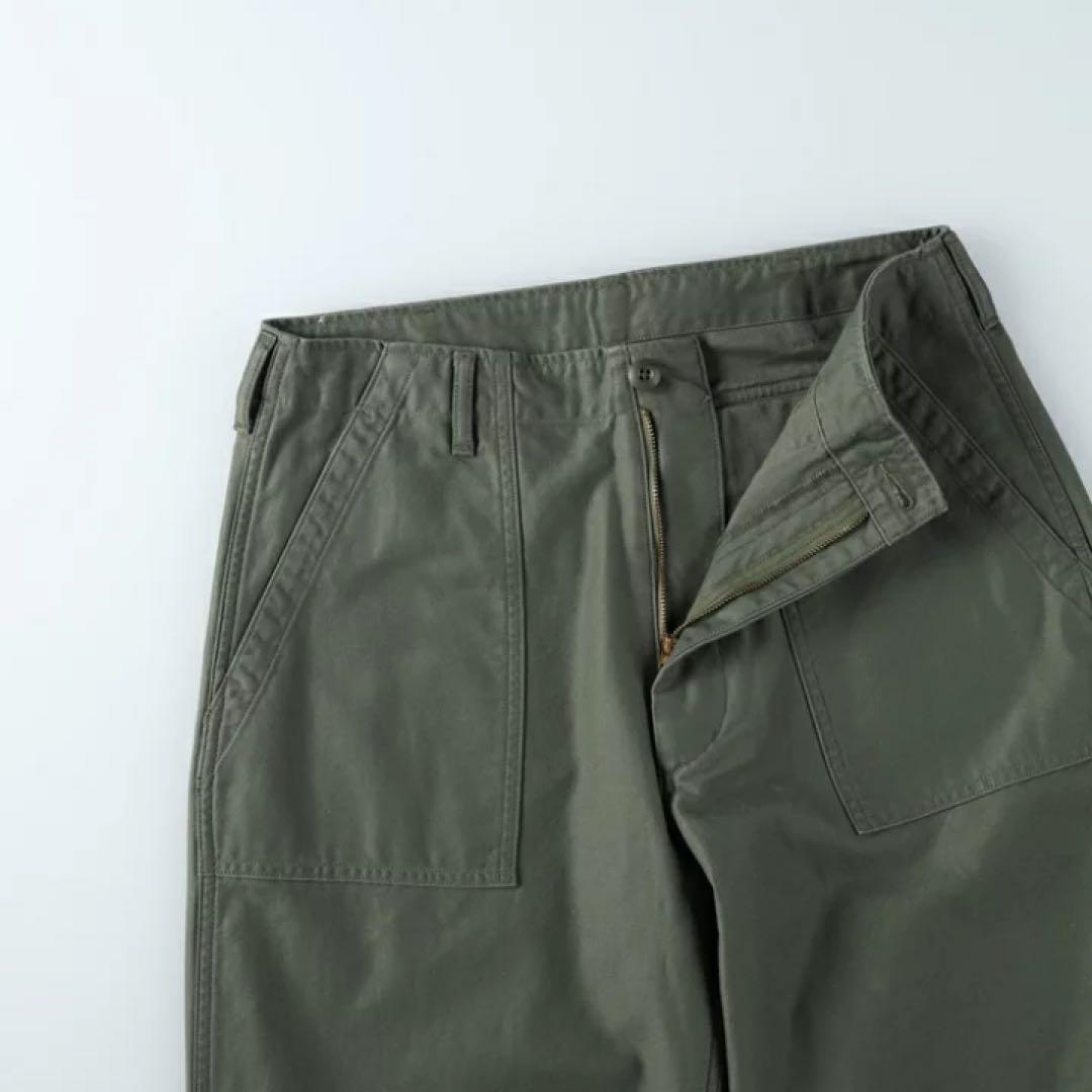 新品・未使用 GUNG HO ベイカーパンツ Lサイズ カーキ