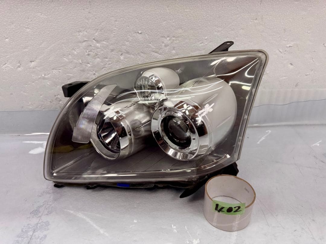 アベンシス AZT250 AZT255 後期 純正 ハロゲン ヘッドライト