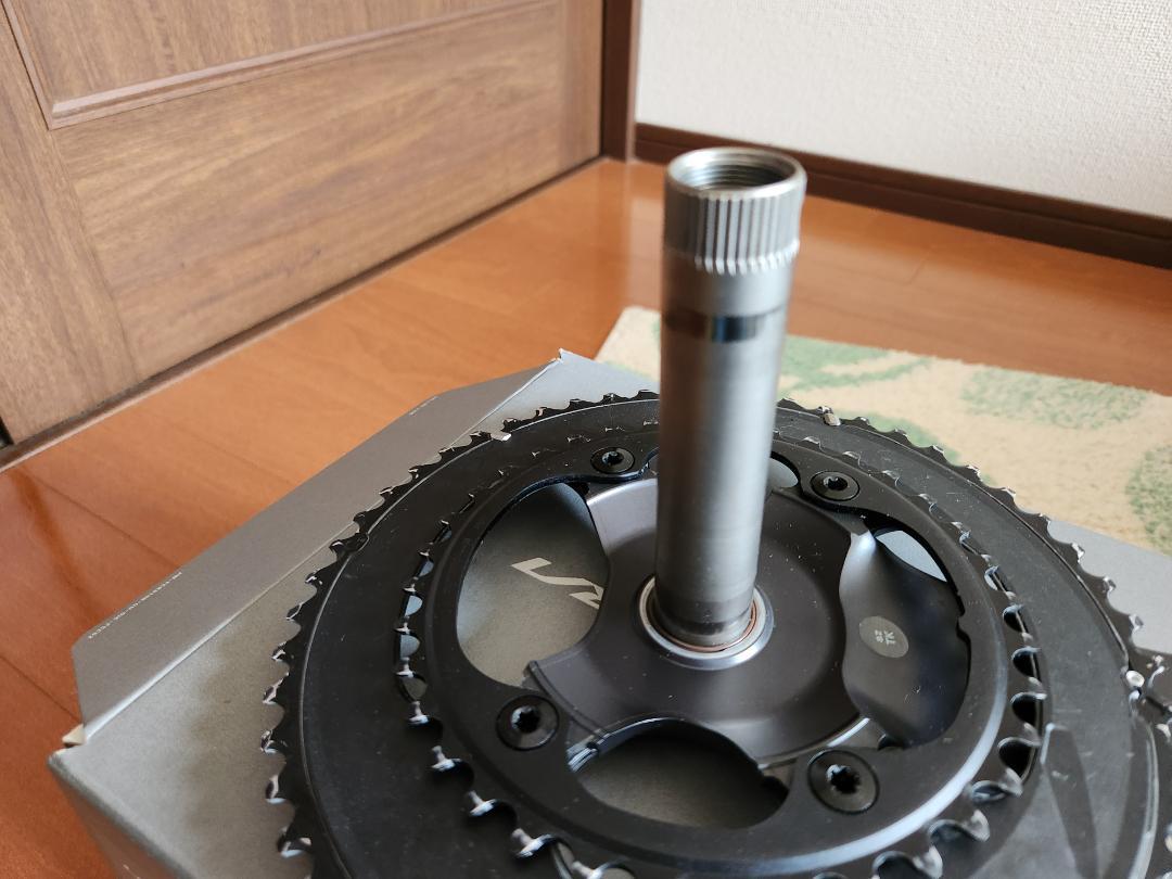 ULTEGRA R8100 クランクセット 52/36