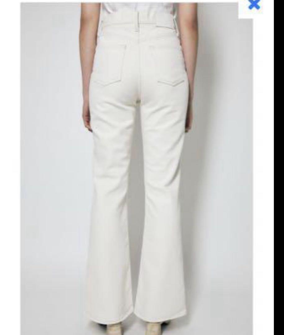 パンツ MOUSSY MVS WHT FLARE 25