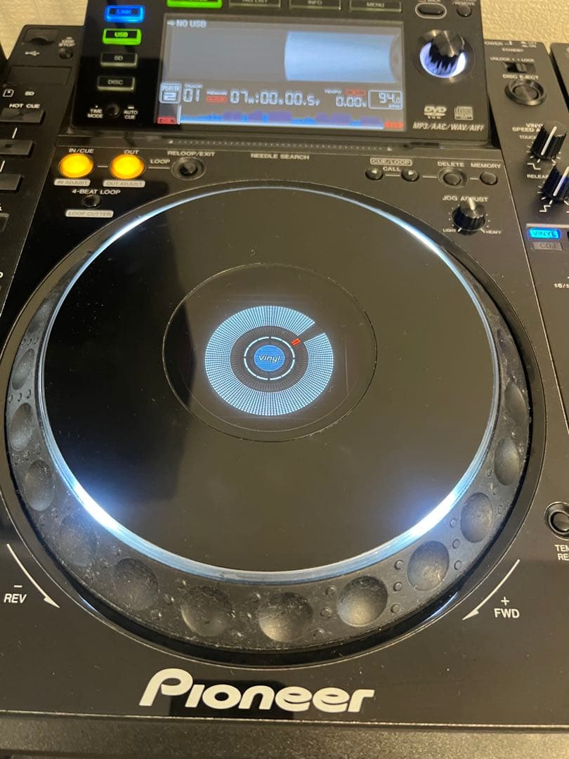 Pioneer CDJ2000 2台セット ハードケース付 Pioneer CDJ2000 2台セット ハードケース付