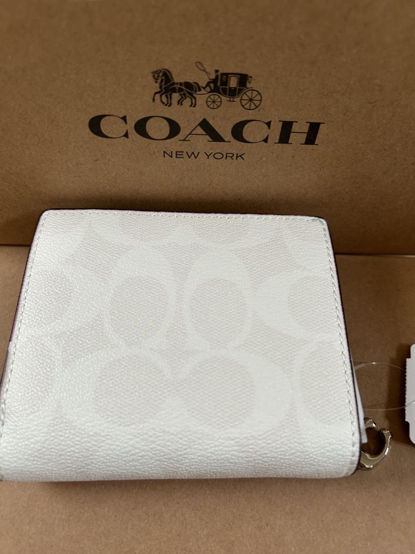 COACH ホワイト 二つ折り財布