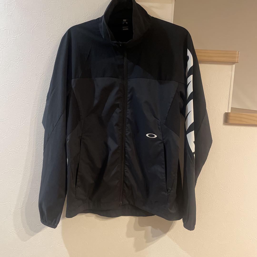 Oakley ウィンドブレーカー ブラック　M
