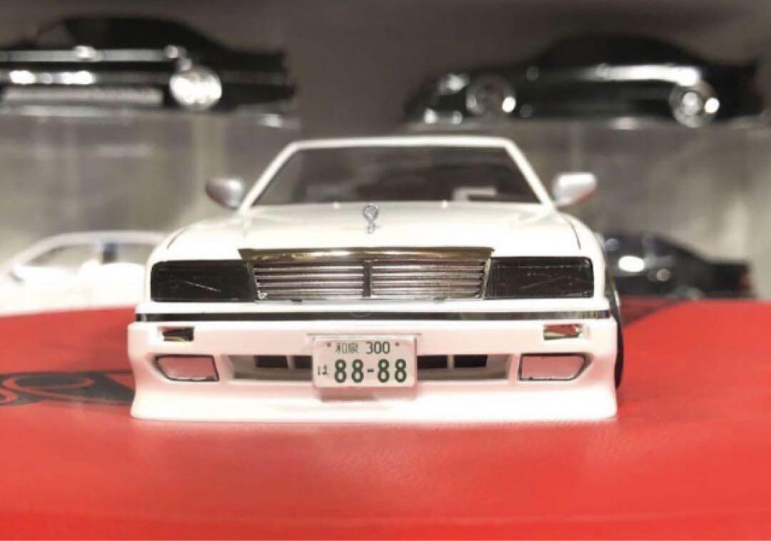 アオシマ インシュランス Y31シーマ 極低仕様