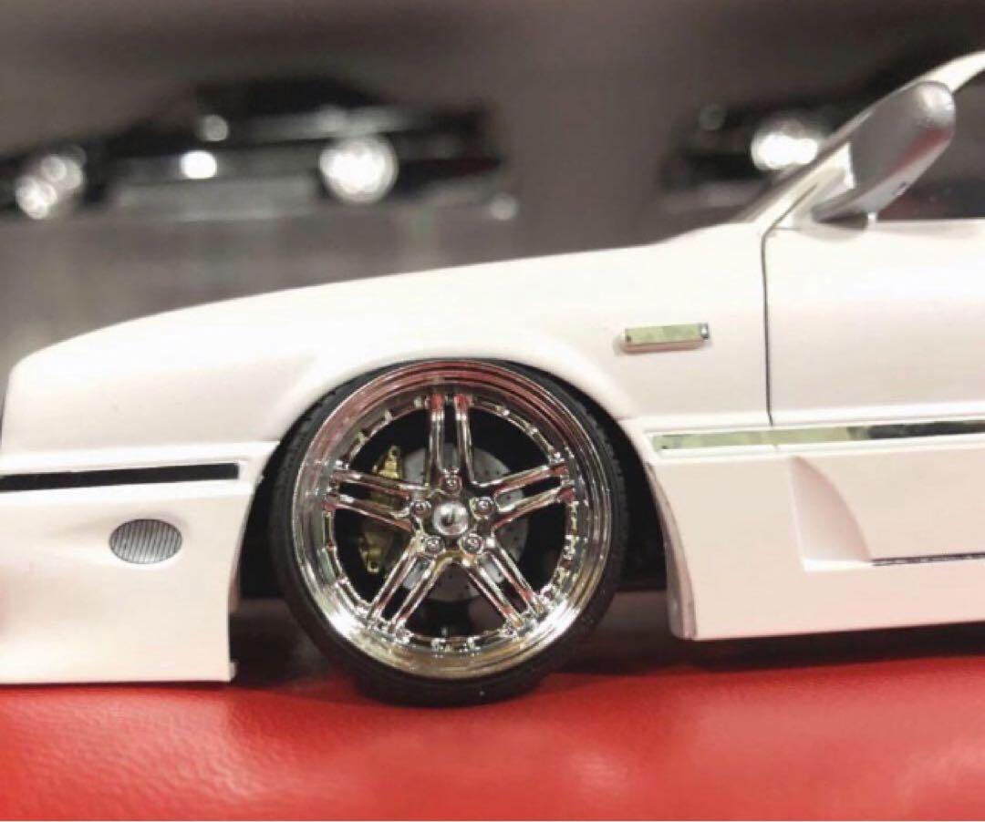 アオシマ インシュランス Y31シーマ 極低仕様