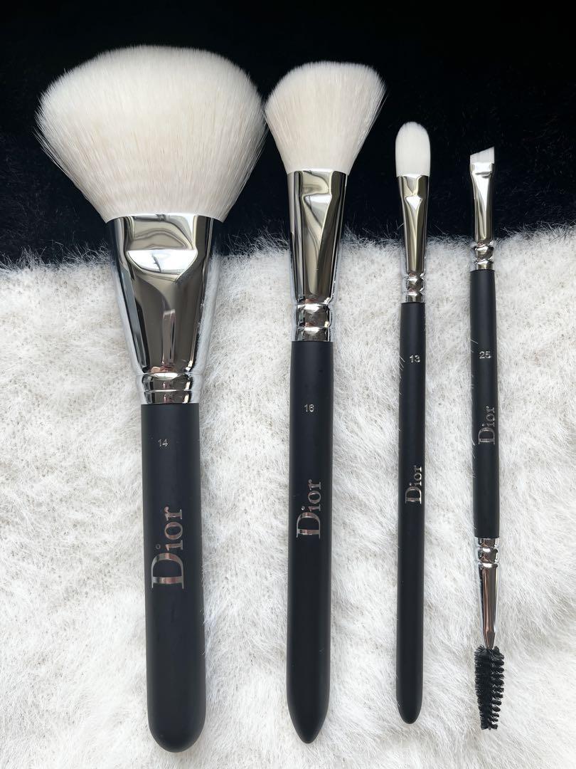 【在庫一掃】Dior メイクブラシセット テスター　4点セット