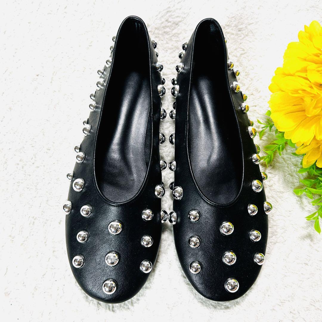 黒 レザー フラットシューズ 星型スタッズ JIMMY CHOO Jimmy Choo ジミーチュウ パンプス MODELL FLAT NWF