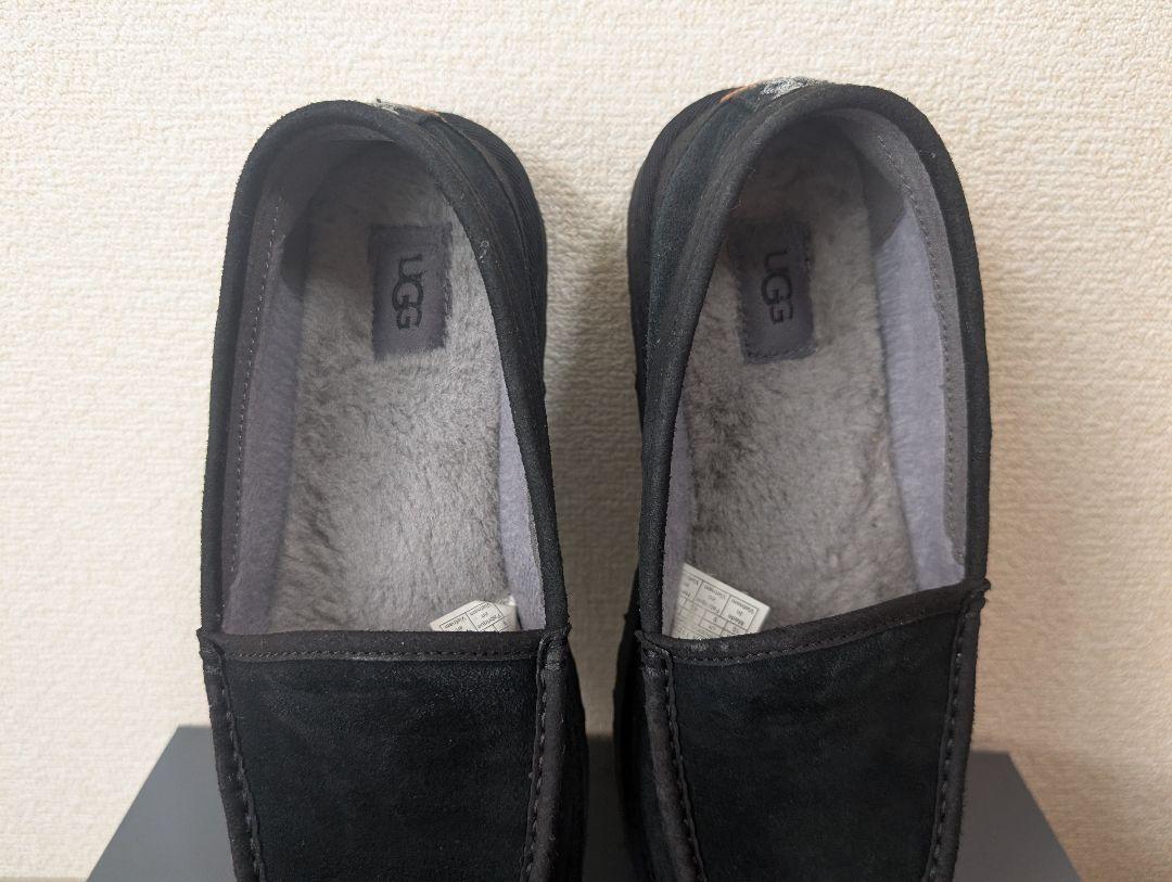 UGG ブラックレザー スリッポン