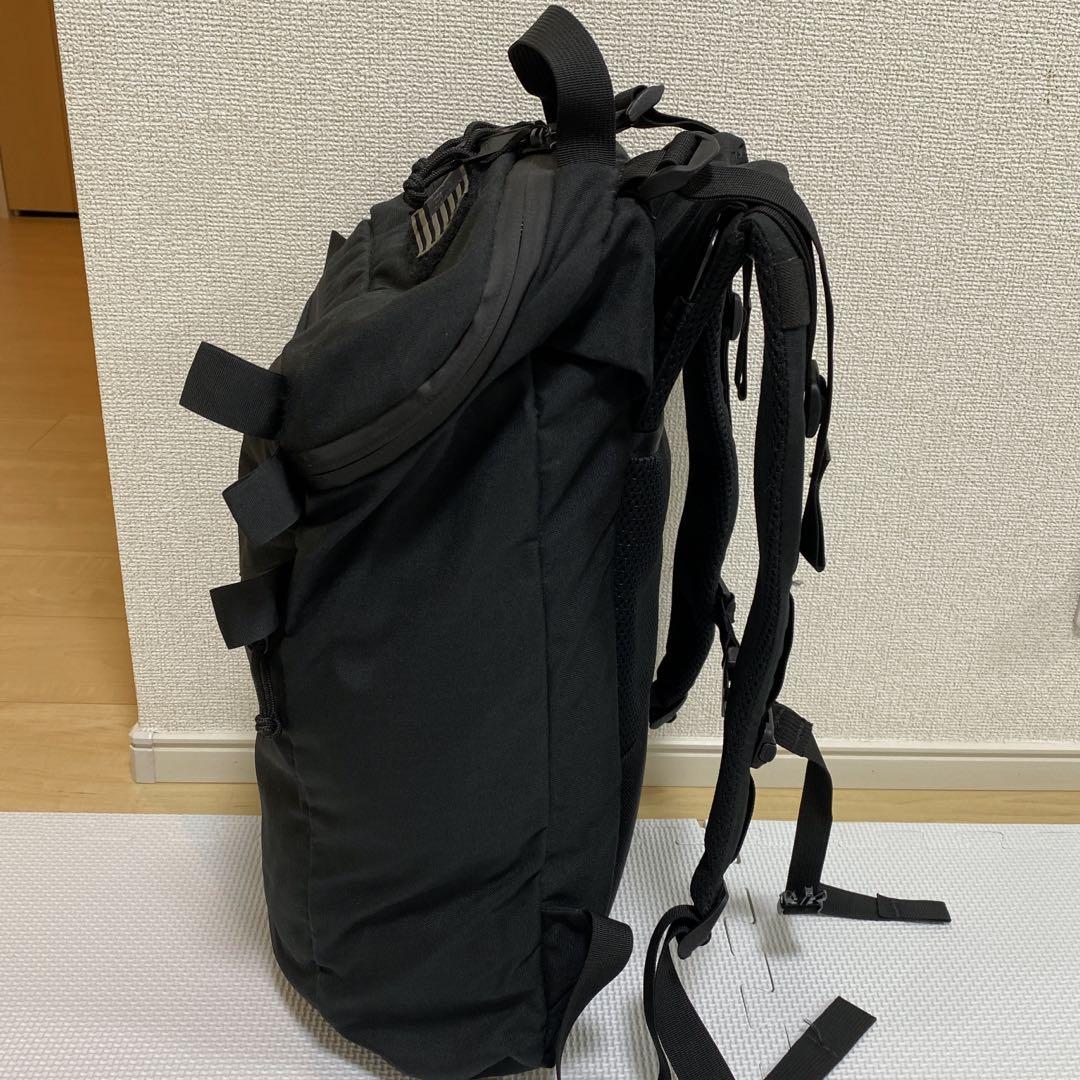MYSTERY RANCH ミステリーランチ 別注バックパックVEGA 画像3