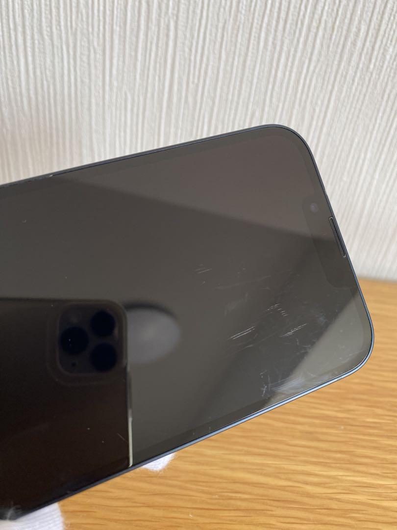 iPhone本体　iPhone 13 128GBバッテリー良好