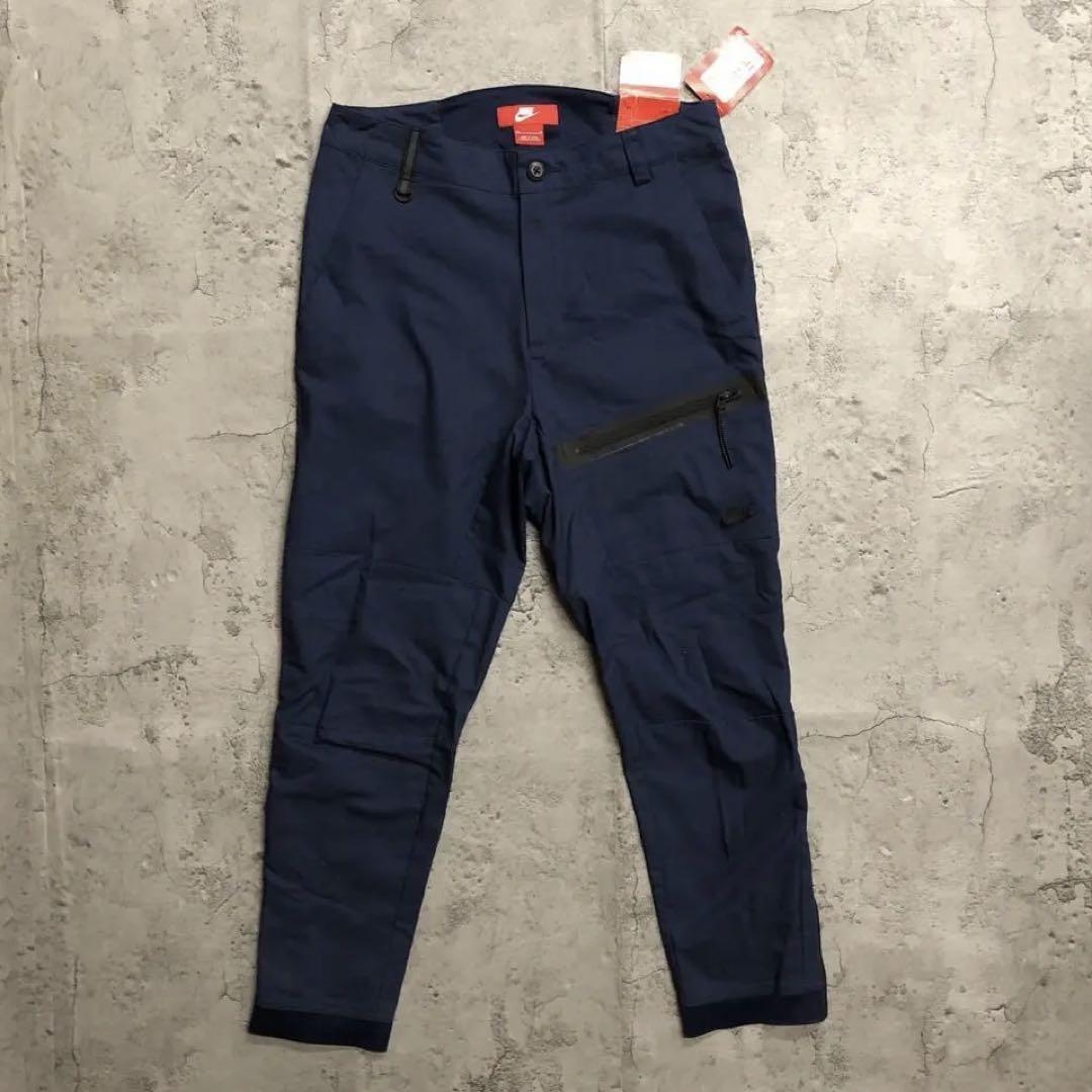 新品　未使用　タグ付き　NIKE パンツ　ズボン　ジャージ　ネイビー　M