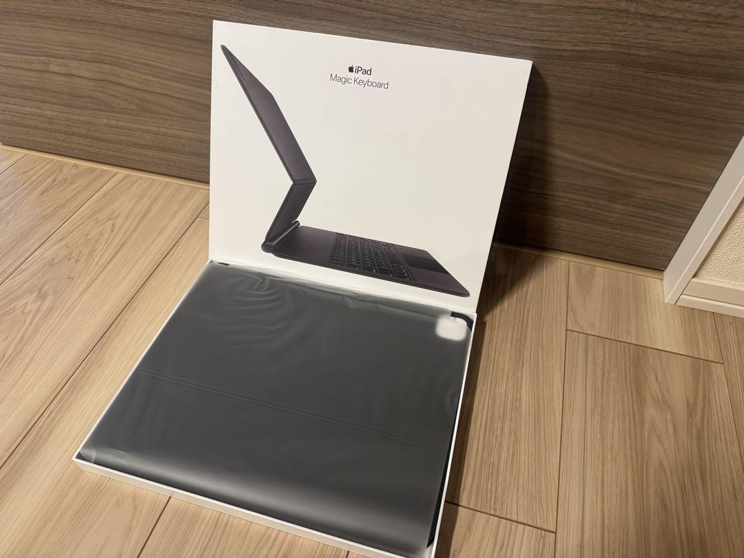 【新品未使用品】Apple Magic Keyboard 12.9インチiPad