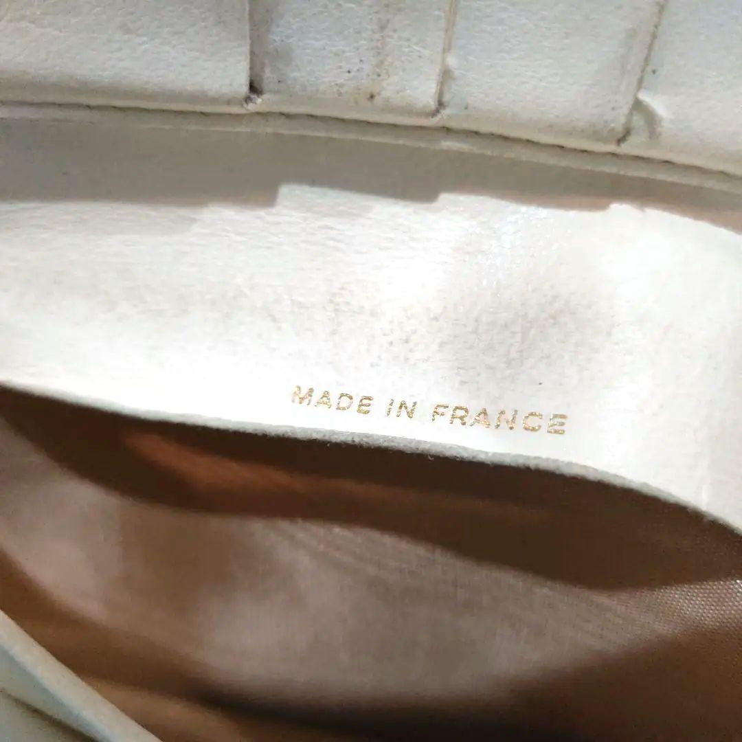 CHANEL ホワイト 二つ折り財布