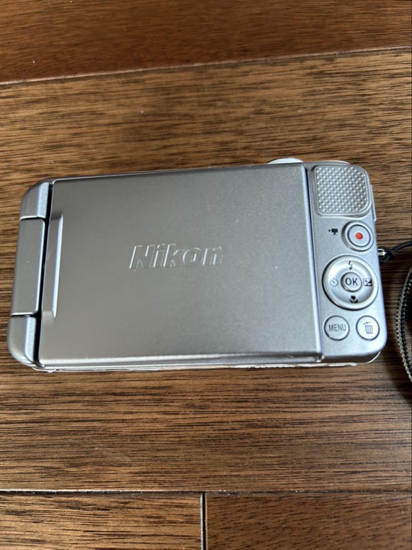 Nikon COOLPIX S6600 ホワイト