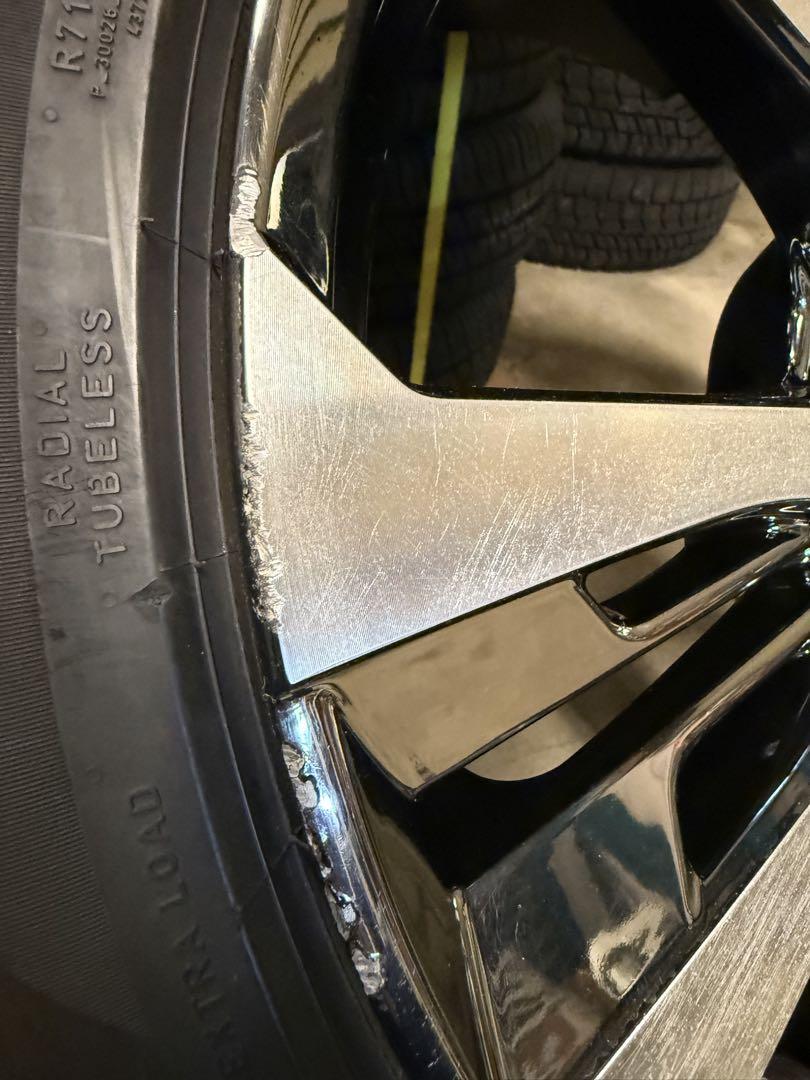 クラウン モデリスタ19インチアルミホイールセット ピレリ225/40R19