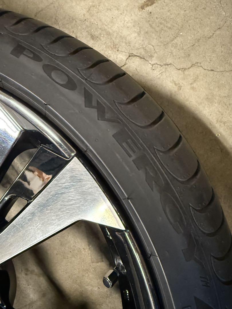 クラウン モデリスタ19インチアルミホイールセット ピレリ225/40R19