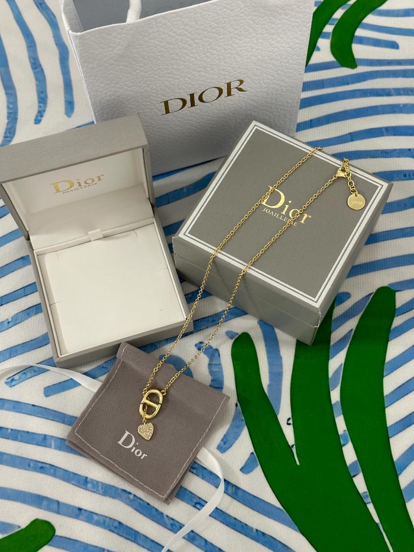 Dior ゴールドトーン ハートチャーム ネックレス