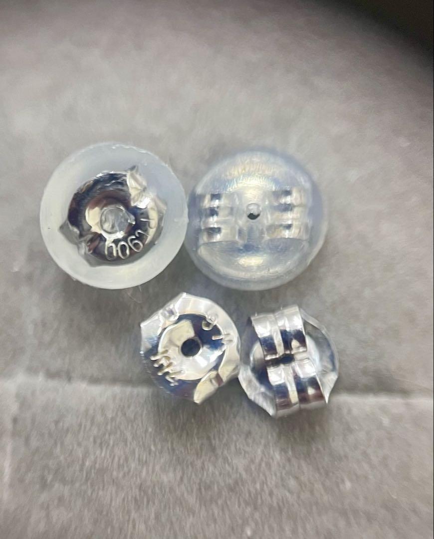 Pt900 プラチナ ダイヤ ピアス 合計0.10ct