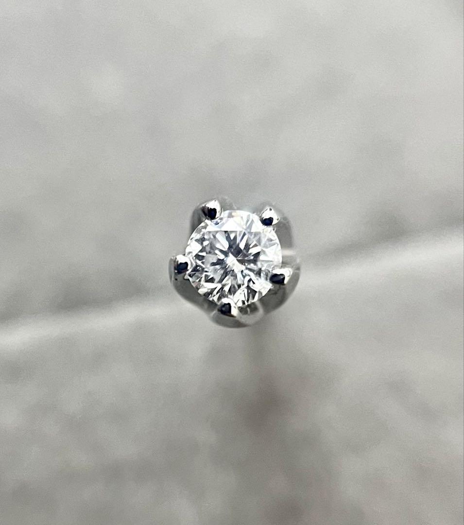 Pt900 プラチナ ダイヤ ピアス 合計0.10ct