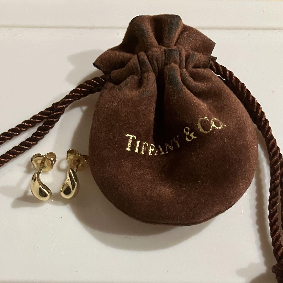 今日明日出品!美品Tiffany ティファニー 18k ティアドロップ ピアス 今日明日出品!美品Tiffany ティファニー 18k ティアドロップ ピアス